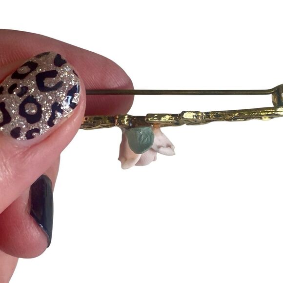 Vintage Jewelry Beautiful 1928 Gold Tone Pearl Pink Rose Flower Bar Pin Brooch - Picture 4 of 4
